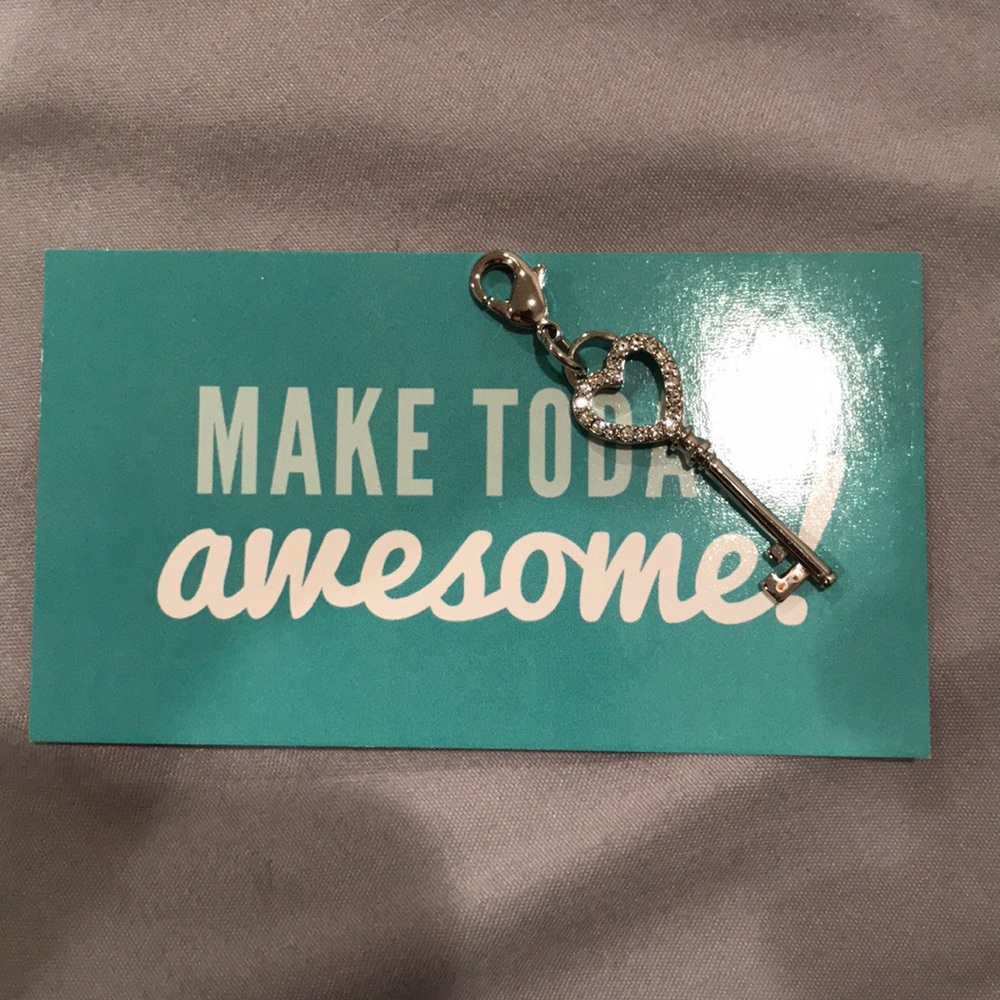 Origami owl dangle heart key charm